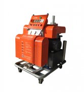 北京聚脲噴涂機噴涂后出現分層怎么處理